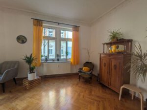 Raum (1)