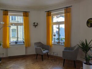 Der Raum bietet auch Platz für Dialoge.